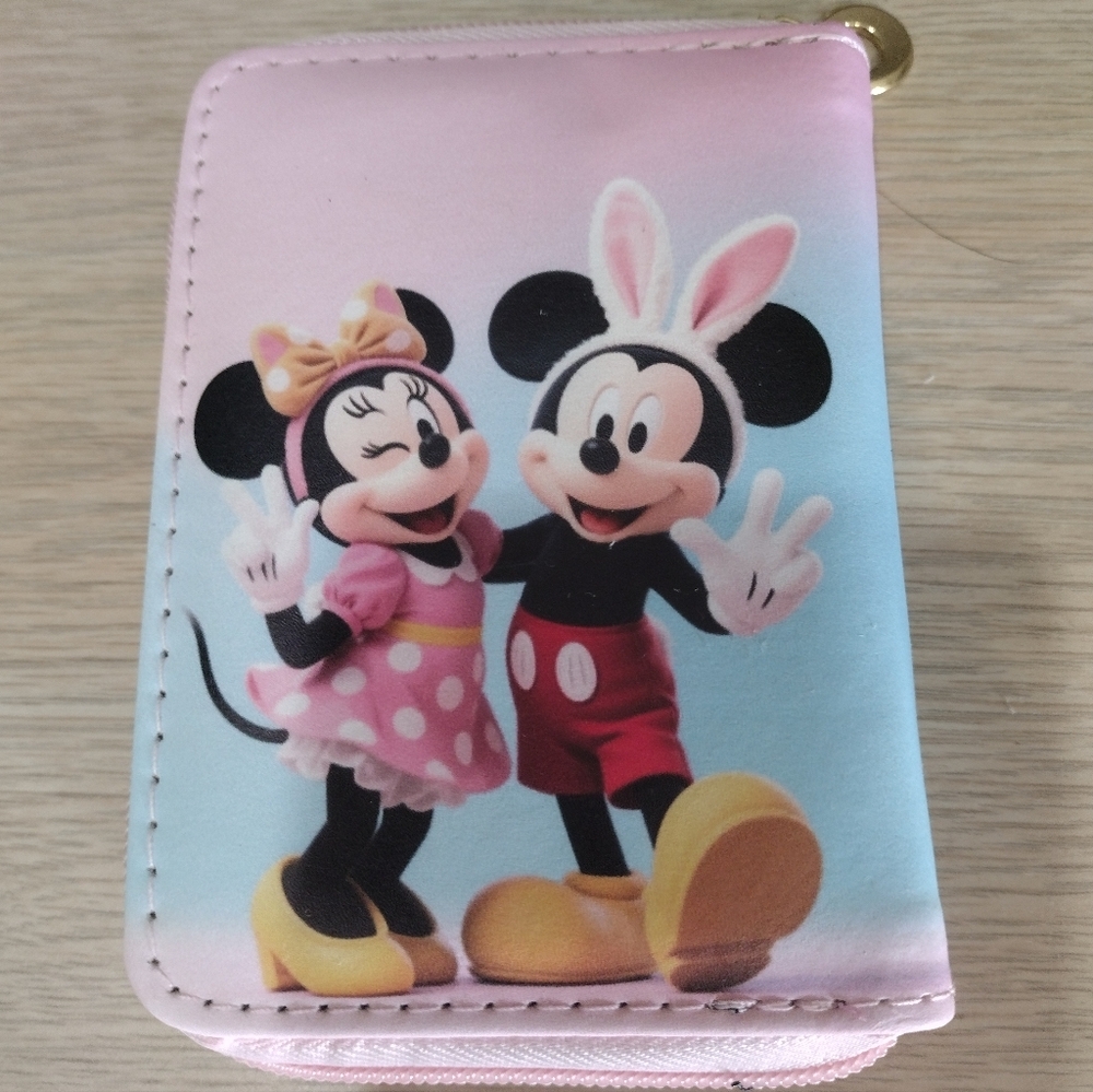Mickey & Minnie Wallet NEW! - Picture 1 of 7